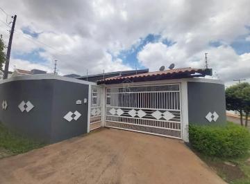 Casa · 3 Quartos · 2 Vagas · Casa em Centro, Marília/SP de 0m² 3 quartos à venda por R$ 950.000,00