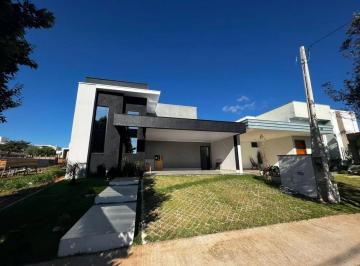 Casa · 250m² · 3 Quartos · 4 Vagas · Casa em Centro, Marília/SP de 250m² 3 quartos à venda por R$ 860.000,00