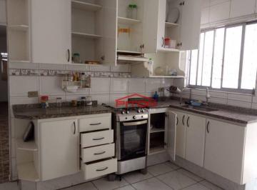 Casa · 220m² · 5 Quartos · 2 Vagas · Sobrado em Vila Buenos Aires, São Paulo/SP de 220m² 5 quartos à venda por R$ 450.000,00