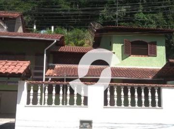 Casa · 300m² · 3 Quartos · 3 Vagas · Casa em Serra Grande, Niterói/RJ de 300m² 3 quartos à venda por R$ 800.000,00