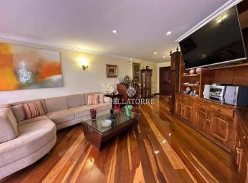 Apartamento · 166m² · 3 Quartos · 2 Vagas · Apartamento em Várzea, Teresópolis/RJ de 166m² 3 quartos à venda por R$ 798.000,00