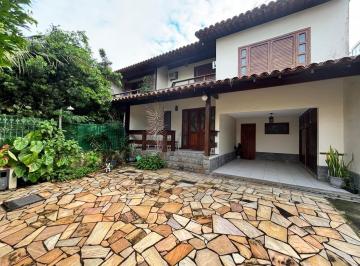 Casa · 180m² · 4 Quartos · 3 Vagas · Casa em Itacoatiara, Niterói/RJ de 180m² 4 quartos à venda por R$ 1.300.000,00
