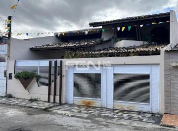 Casa · 262m² · 4 Quartos · Casa em Gleba A, Camaçari/BA de 262m² 4 quartos à venda por R$ 790.000,00