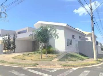 Casa · 200m² · 3 Quartos · 2 Vagas · Casa em Centro, Marília/SP de 200m² 3 quartos à venda por R$ 1.600.000,00