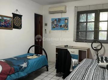 03 quartos sendo 02 suítes, 06 banheiros, copa/cozinha, sala de estar e jantar, · Casa em Ininga, Teresina/PI de 167m² 3 quartos à venda por R$ 3.000.000,00