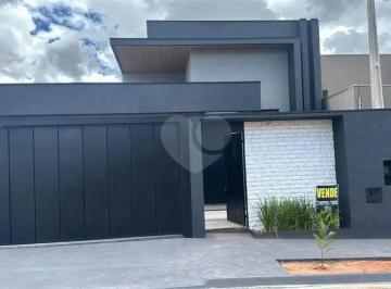 Casa · 200m² · 3 Quartos · 4 Vagas · Casa em Centro, São José do Rio Preto/SP de 200m² 3 quartos à venda por R$ 800.000,00