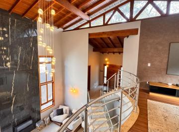 Casa · 400m² · 3 Quartos · 4 Vagas · Casa em Jardim do Golf I, Jandira/SP de 400m² 3 quartos à venda por R$ 2.900.000,00