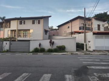 Casa · 220m² · 4 Quartos · 6 Vagas · Casa em Vila Santo Antônio, Cotia/SP de 220m² 4 quartos à venda por R$ 850.000,00