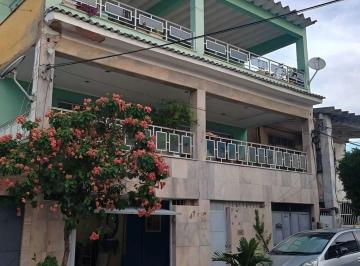 Casa · 200m² · 4 Quartos · 2 Vagas · Casa em Parque Cruz Alta, São João de Meriti/RJ de 200m² 4 quartos à venda por R$ 680.000,00