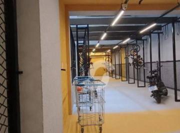 Comercial · 3679m² · Studio em Icaraí, Niterói/RJ de 3679m² à venda por R$ 480.000,00