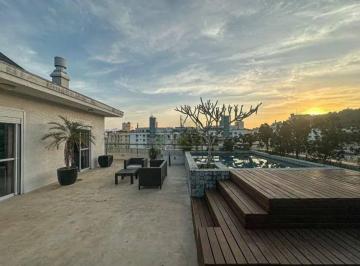 Apartamento · 268m² · 3 Quartos · 3 Vagas · Cobertura em Coqueiros, Florianópolis/SC de 268m² 3 quartos à venda por R$ 2.700.000,00