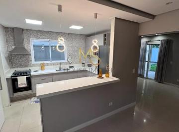 Casa · 205m² · 3 Quartos · 2 Vagas · Casa em Parque Rincão, Cotia/SP de 205m² 3 quartos à venda por R$ 759.000,00