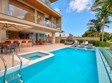 Casa · 1490m² · 6 Quartos · 5 Vagas · Casa em Centro, Bertioga/SP de 1490m² 6 quartos à venda por R$ 14.840.000,00