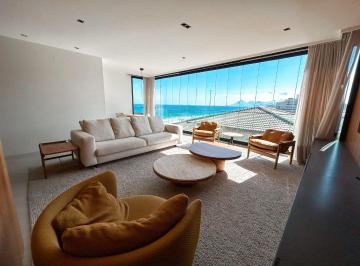 Apartamento · 270m² · 3 Quartos · 3 Vagas · Cobertura em Piratininga, Niterói/RJ de 270m² 3 quartos à venda por R$ 4.200.000,00