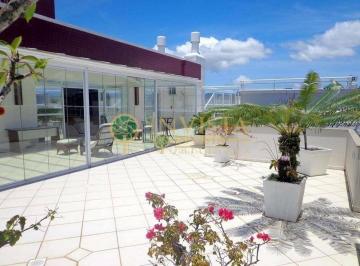 Apartamento · 348m² · 3 Quartos · 4 Vagas · Cobertura em Estreito, Florianópolis/SC de 348m² 3 quartos à venda por R$ 2.800.000,00