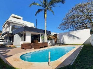 Casa · 200m² · 3 Quartos · 2 Vagas · Casa em Jardim Atlântico, Florianópolis/SC de 200m² 3 quartos à venda por R$ 3.000.000,00