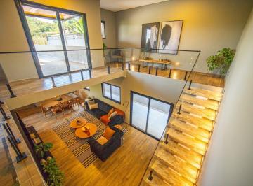 Casa · 320m² · 4 Quartos · 6 Vagas · Casa em Chácara das Paineiras, Carapicuíba/SP de 320m² 4 quartos à venda por R$ 2.500.000,00