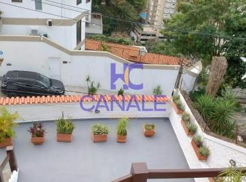 Casa en Venda de 4 quartos Laranjeiras · Casa em Laranjeiras, Rio de Janeiro/RJ de 385m² 4 quartos à venda por R$ 2.800.000,00