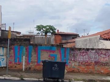 Terreno · Terreno comercial á venda 330m² Excelente localização, no bairro São Luiz, próximo de tudo, shop
