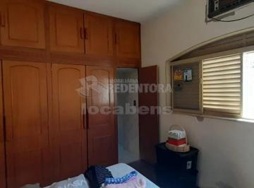 Casa · 269m² · 3 Quartos · 2 Vagas · Casa De 3 Dormitórios Sendo 2 Tipo Apartamento.