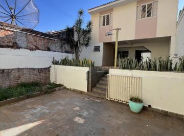 Casa · 76m² · 3 Quartos · 1 Vaga · Sobrado de fundos 03 Dormitórios - Zona 03