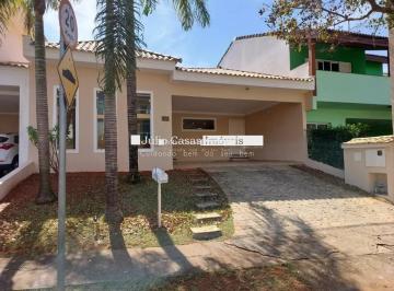 Casa · 250m² · 3 Quartos · 1 Vaga · Casa em Condomínio com 03 quartos, sendo 01 suíte