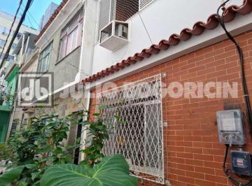 Casa · 120m² · 3 Quartos · Casa de Vila : / Residencial / Laranjeiras
