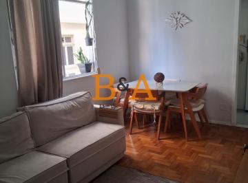 Apartamento · 48m² · 1 Quarto · 1 Vaga · Apartamento de 1 Quarto com Dependência e Vaga em Laranjeiras
