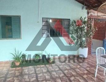 Casa · 95m² · 2 Quartos · 2 Vagas · Americo Brasiliense- Vista Alegre