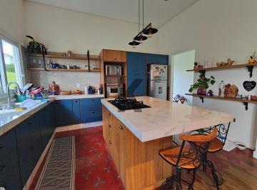 f9llun82yte0ywm4m2m0ntay_md · Casa à venda no bairro Gran Royalle por R$1.400.000,00 - Pouso Alegre Mg