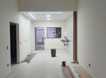 Casa · 200m² · 3 Quartos · 1 Vaga · Casa para venda em Esplanada Santa Helena de 200.00m² com 3 Quartos, 1 Suite e 1 Garagem