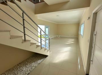 Casa · 252m² · 2 Vagas · Uma Casa Pensada Para Quem Valoriza Conforto, Elegância e Qualidade de Vida