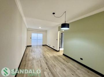 Apartamento · 79m² · 2 Quartos · 1 Vaga · LOCAÇÃO | Apartamento, com 2 dormitórios em ZONA 07, MARINGA