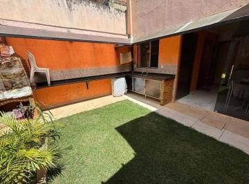 Casa · 134m² · 3 Quartos · 2 Vagas · Casa Geminada para Venda em Contagem, Pedra Azul, 3 dormitórios, 3 banheiros
