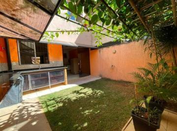 Casa · 134m² · 3 Quartos · 2 Vagas · Casa Geminada para Venda em Contagem, Pedra Azul, 3 dormitórios, 3 banheiros