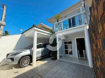 228b124a507d33f8c58d74c2d9cdb0b37d50868e · Casa com 3 dormitórios à venda, 201 m² por R$ 1.550.000,00 - Piratininga - Niterói/RJ