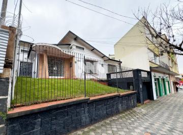 Comercial · 163m² · 1 Vaga · Ponto Comercial em Localização Estratégica - Alta Visibilidade para o Seu Negócio!