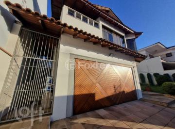908ad2f3 · Casa, 3 dormitórios, 263.41 m², em São José