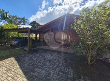 Casa · 199m² · 3 Quartos · 4 Vagas · Casa térrea com 3 quartos à venda em Roseira - SP