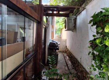 Imagem 1 · Casa para venda em Itacoatiara, Niterói