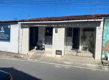 Casa a Venda com Área Residencial e Comercial no bairro Chã de Bebedouro. · Casa a Venda com Área Residencial e Comercial no bairro Chã de Bebedouro.