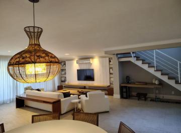 Casa de 5 quartos, São Sebastião · Excelente casa próximo a praia disponível para locação no canto nobre de Juquehy