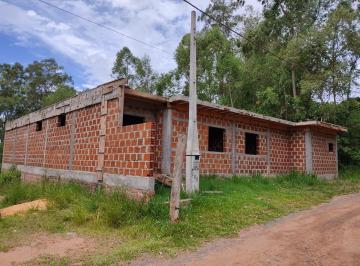 Rural de 4 quartos, Gravataí · Excelente casa de 2 pisos em fase de acabamentos a 200m da RS020