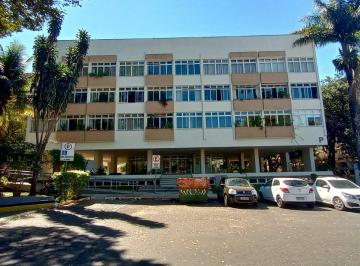 Apartamento de 1 quarto, Brasília · APARTAMENTO 1 QUARTO, COM 60M², MOBILIADO, ELEVADOR, 1 VAGA NA GARAGEM PRIVATIVA, PRÉDIO REFORMADO