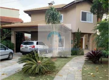 captura-de-tela-2026-07-07-1143521783436035317.png · Casa em condomínio fechado, 342m², 4 quartos, sendo 2 suítes, sala, lareira, espaço gourmet, piscina