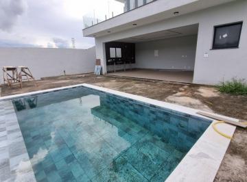 Casa de 3 quartos, Itupeva · Casa à Venda no Condomínio Villaggio Azzure / 3 Suítes / Piscina/ 199m² – Itupeva/SP