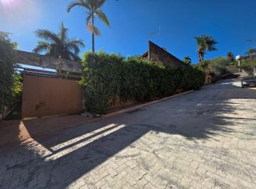 Casa de 1 quarto, Águas Claras · VENDO CASA EM RUA PÚBLICA, EXCELENTE LOCAL, PISCINA, PERTO PARK WAY