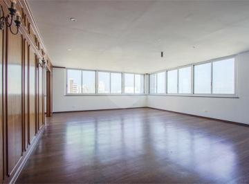 Apartamento de 4 quartos, São Paulo · Apartamento de 4 dormitórios com 2 suítes e 3 vagas no Jardim Paulista
