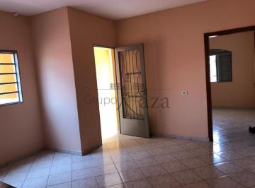 Casa · 100m² · 2 Quartos · 1 Vaga · Casa - Jardim Portugal - 2 Dormitórios - 100m².