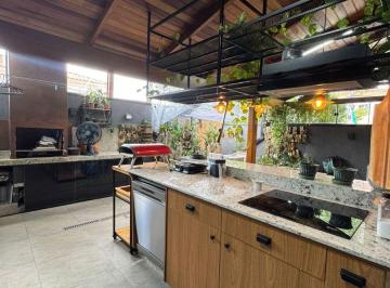 Casa de 3 quartos, Hortolândia · Casa a venda no condomínio Villa Flora em Hortolândia com 3 quartos, suíte e quintal privativo